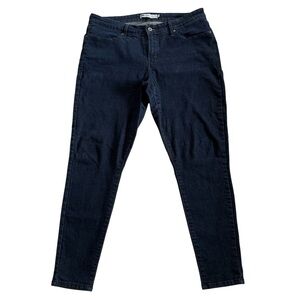 Levi’s Legging Women’s Plus Size 18W Dark Wash Jeans